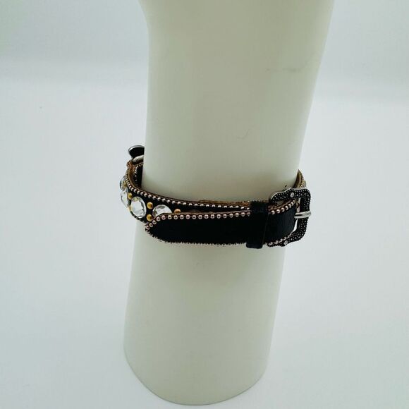 Gucci Butterfly Crystal Studded Bracelet Leather - Picture 5 of 13